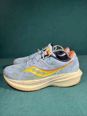 Saucony Triumph 20 Fog Gold Men's Size 9.5 Running Shoes S20759-35